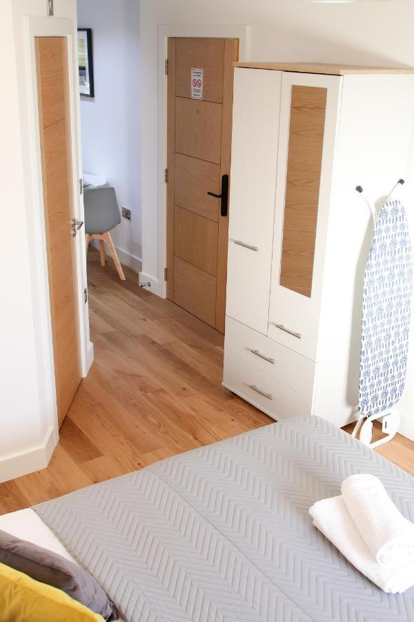 Apartment Deluxe And Modern In Sydenham